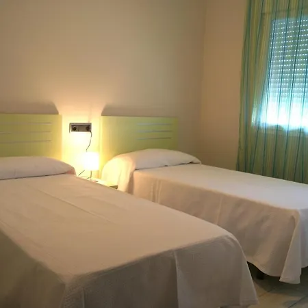 Sleeps 6 Pool Wifi * Beniarbeig